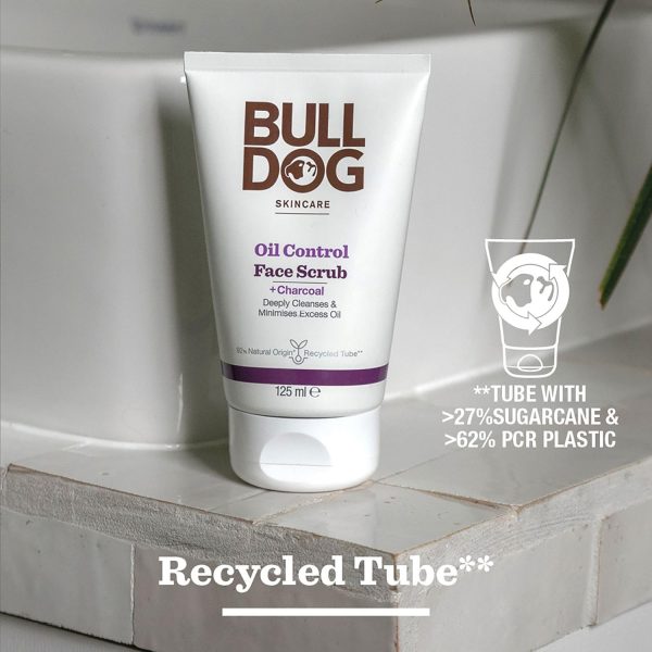 BULL DOG OIL CONTROL FACE SCRUB 125 ML Supply